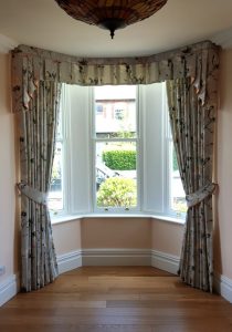 Curtains and Pelmet